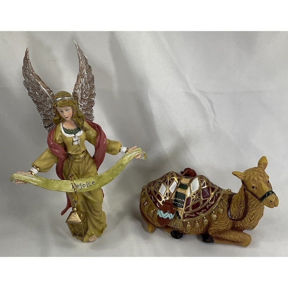 Nativity Hawthorne Village Thomas Kinkade Angel Banner & Sitting Camel